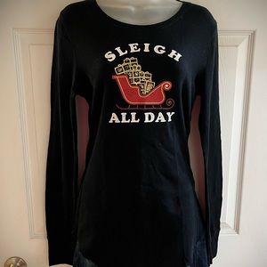 Old Navy waffle knit holiday tee. Size L Tall.